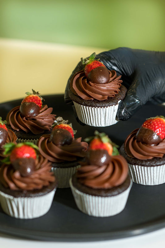 Eggless Chocolate Strawberry Cupcake