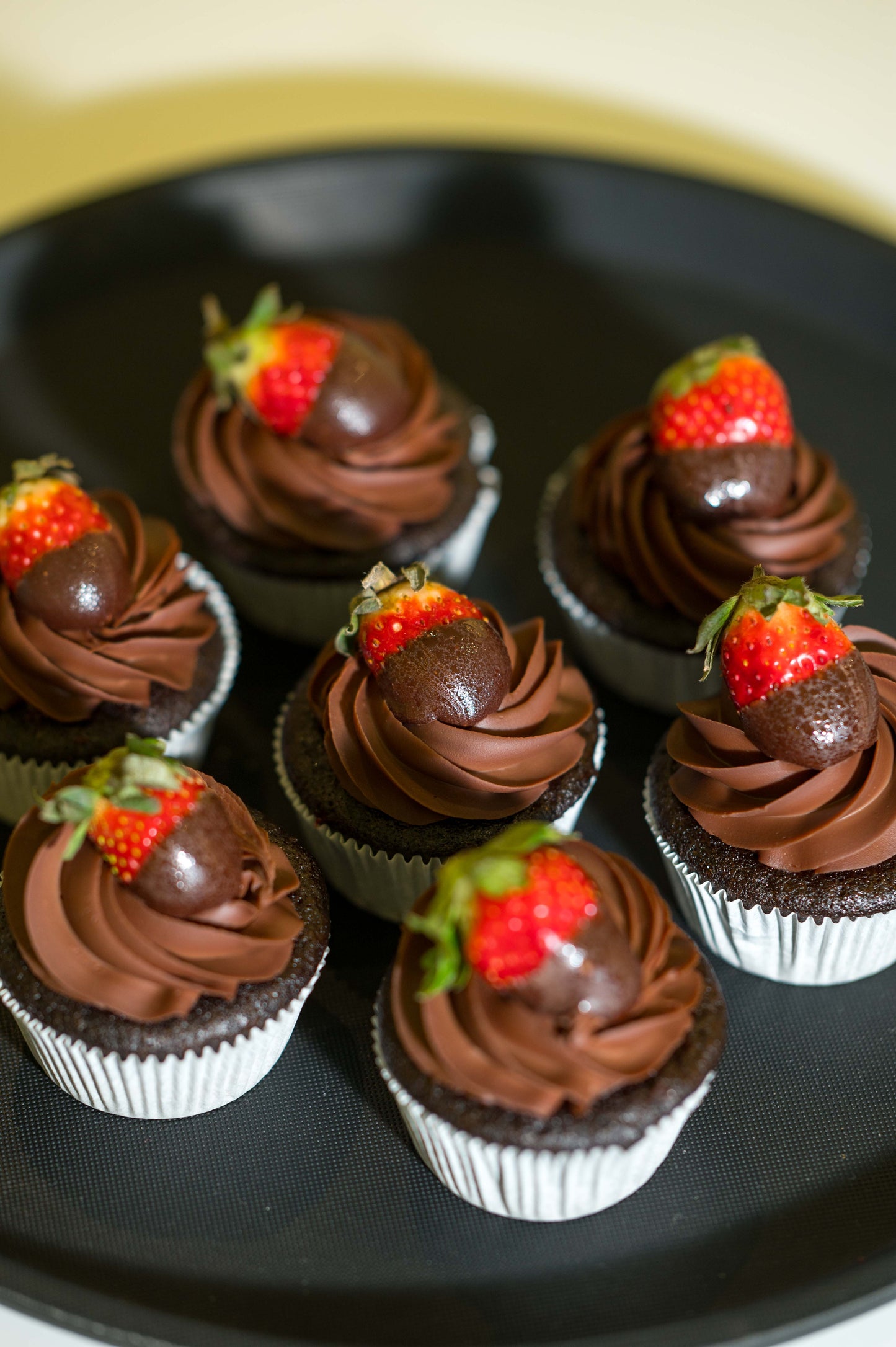 Eggless Chocolate Strawberry Cupcake