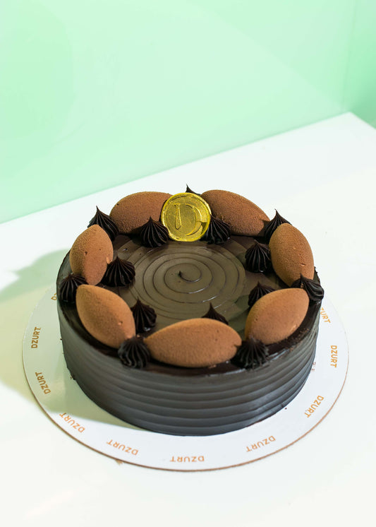 Eggless Chocolate Truffle Cake
