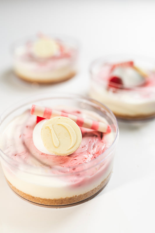 Eggless Strawberry Cheesecake Jar